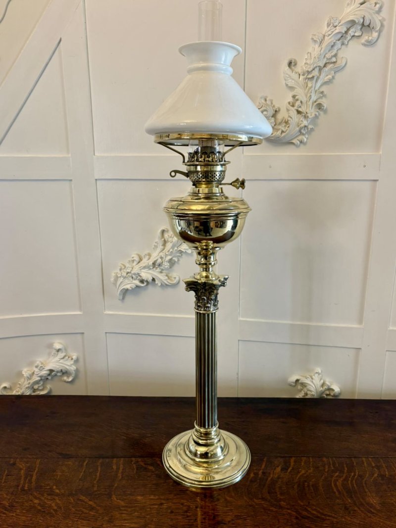 Antique Victorian Quality Brass Oil Lamp